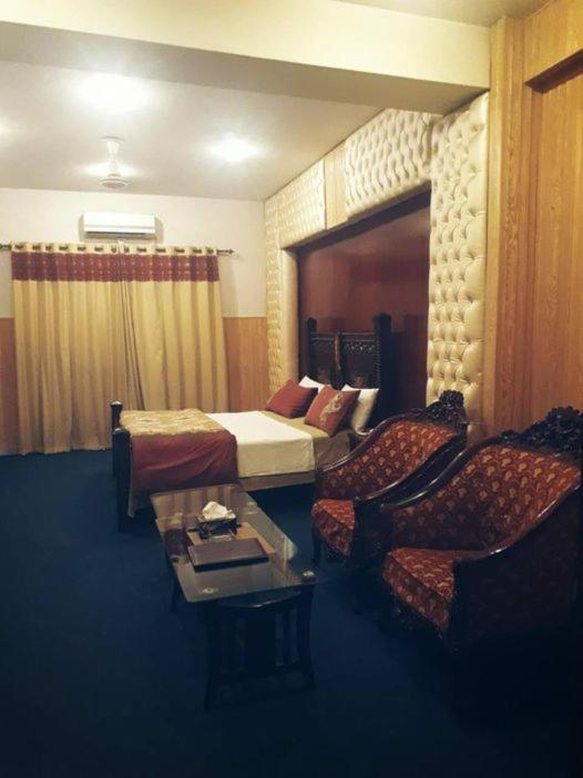 Divine Hotel Rawalpindi Exterior foto