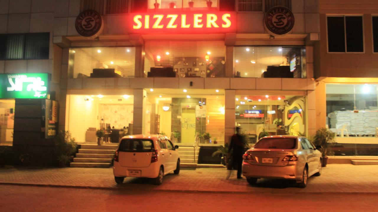 Divine Hotel Rawalpindi Exterior foto