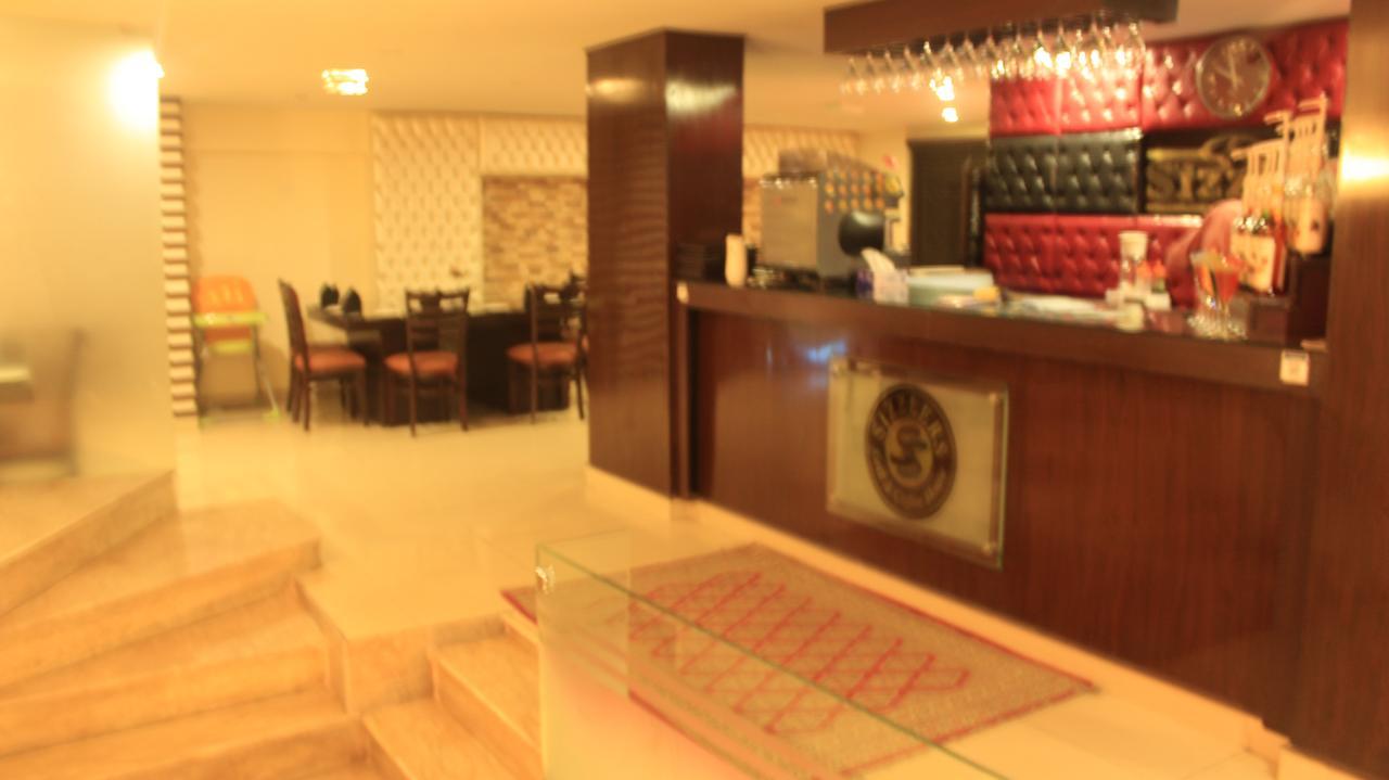 Divine Hotel Rawalpindi Exterior foto